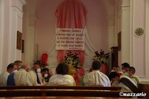 Clicca e ingrandisci la foto