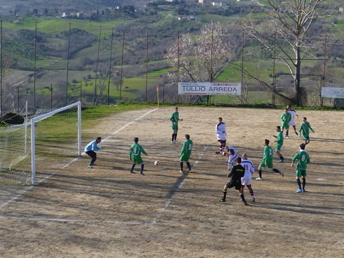 Clicca e ingrandisci la foto