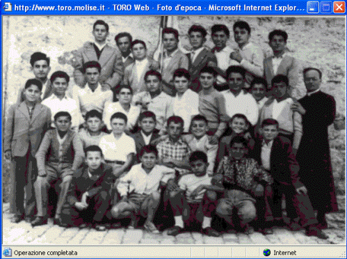 Don Camillo Iacobucci e i ragazzi dell'Azione Cattolica (1955 circa)