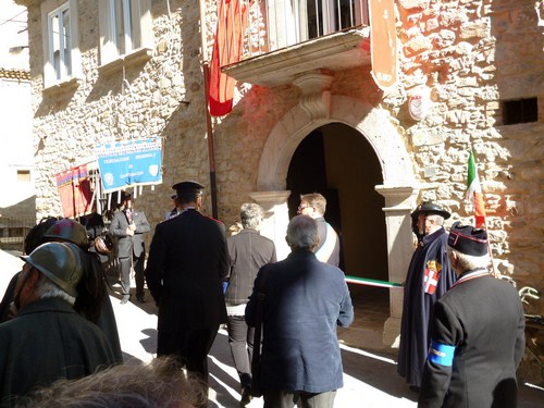 Clicca e ingrandisci la foto