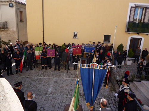 Clicca e ingrandisci la foto