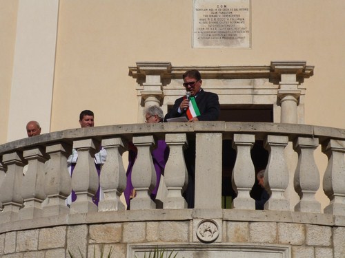 Clicca e ingrandisci la foto