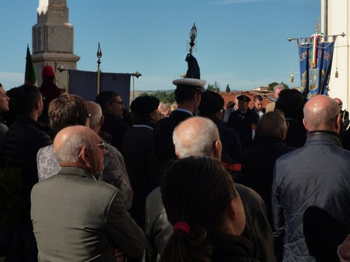 Clicca e ingrandisci la foto