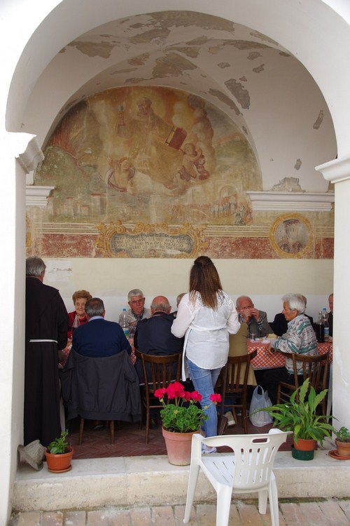 Clicca e ingrandisci la foto