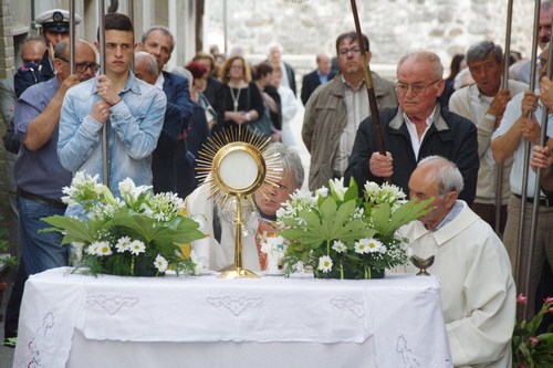 Clicca e ingrandisci la foto