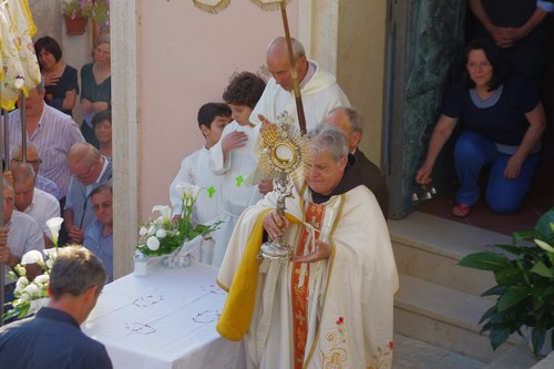 Clicca e ingrandisci la foto