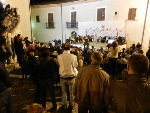Clicca e ingrandisci la foto