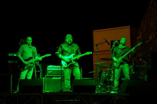 Clicca e ingrandisci la foto