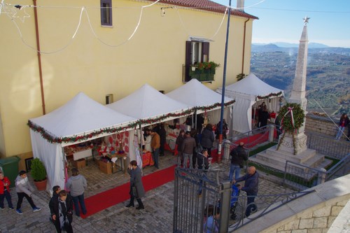 Clicca e ingrandisci la foto