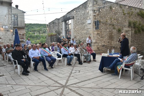 Clicca e ingrandisci la foto