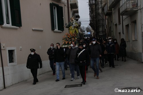 Clicca e ingrandisci la foto