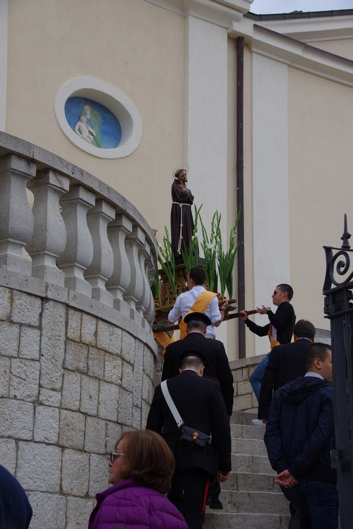 Clicca e ingrandisci la foto