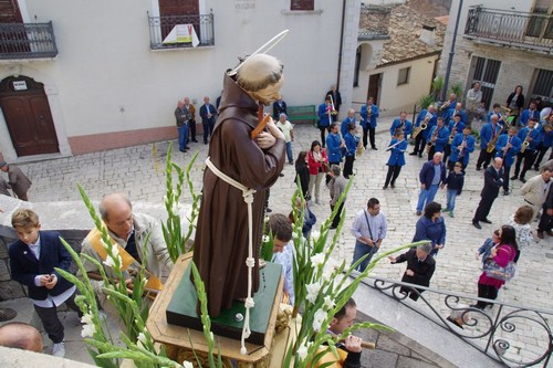 Clicca e ingrandisci la foto