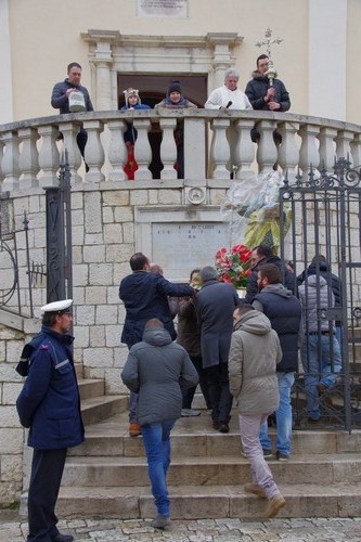 Clicca e ingrandisci la foto