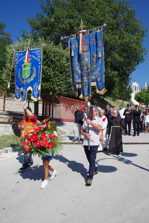 Clicca e ingrandisci la foto