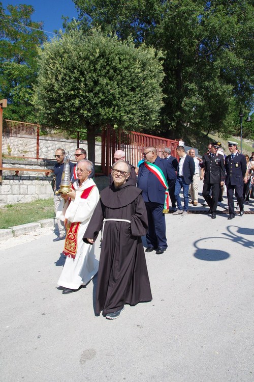 Clicca e ingrandisci la foto