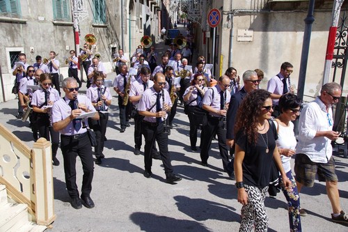 Clicca e ingrandisci la foto