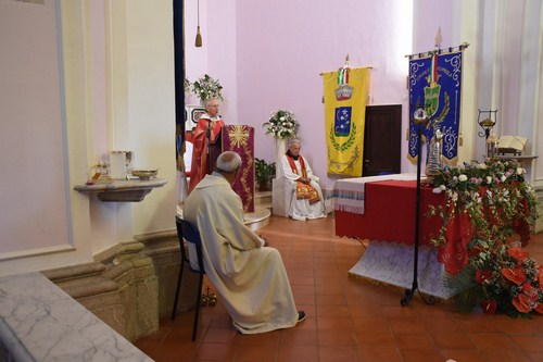 Clicca e ingrandisci la foto