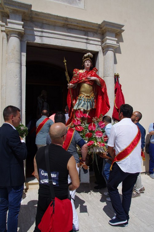 Clicca e ingrandisci la foto