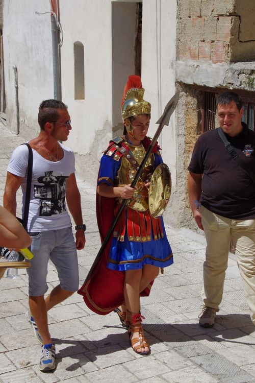 Clicca e ingrandisci la foto
