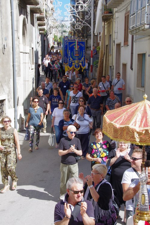 Clicca e ingrandisci la foto